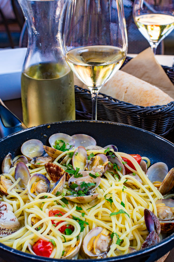 PASTA CON VONGOLE (submitted by Ray Comeau)