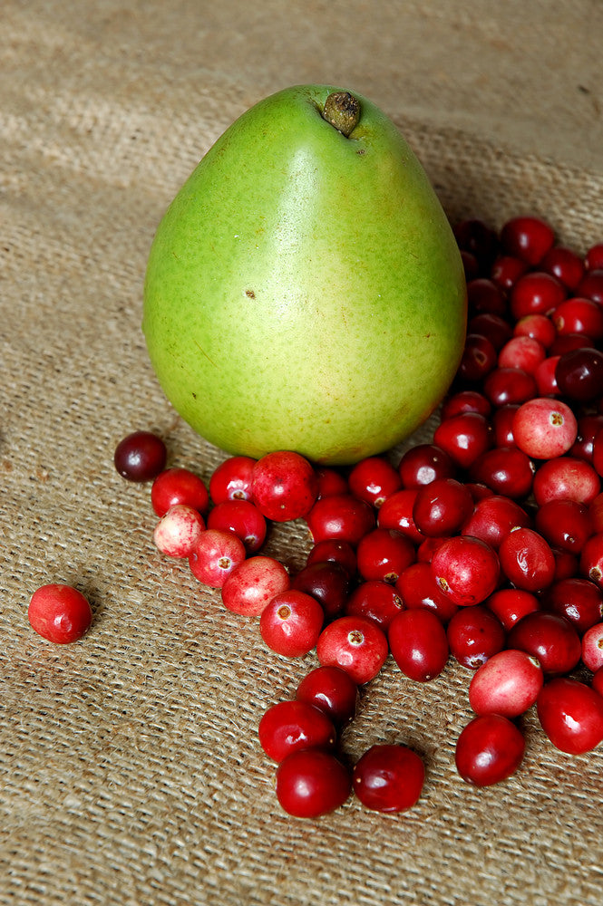 Cranberry Pear Rosé Balsamic (Whole Fruit)